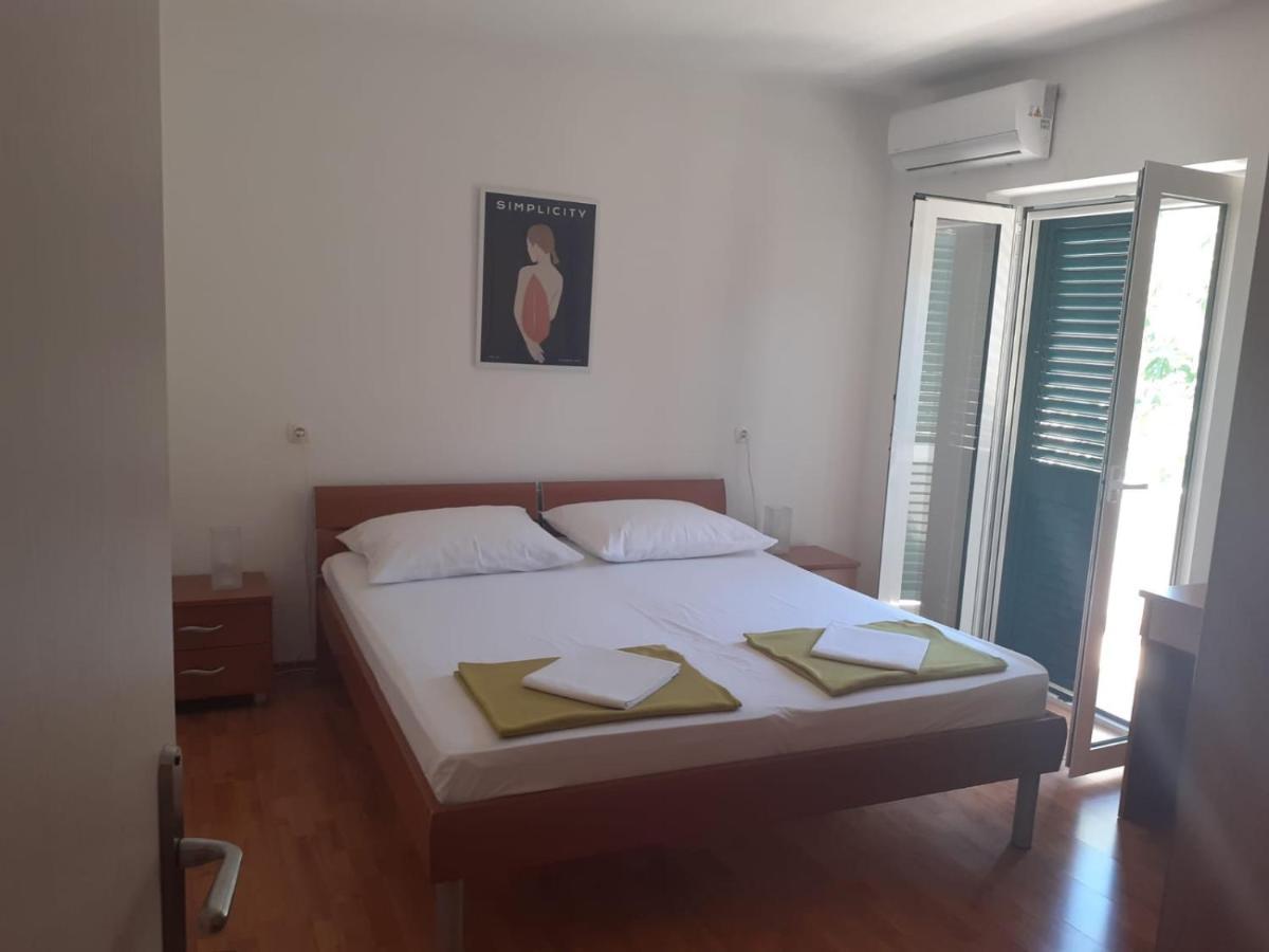 Apartments Ilicic Супетар Екстериор снимка