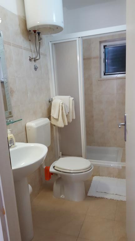Apartments Ilicic Супетар Екстериор снимка